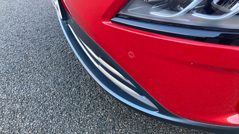 Hyundai KONA 100kW Premium 39kWh 5dr Auto Electric Hatchback